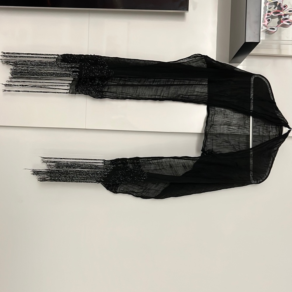 GORGEOUS BLACK BEADED SHAWL! Gently worn, good condition!